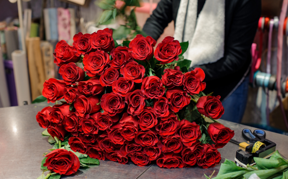 Behind the Numbers: Why 99 Roses Became the Ultimate Romantic Symbol ...